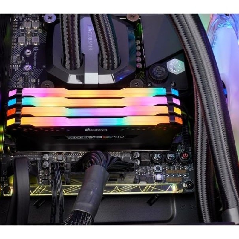 Corsair Vengeance RGB Pro 32GB DDR4 RAM με 4 Modules (4x8GB) και Ταχύτητα 3200 για Desktop (CMW32GX4M4C3200C16)